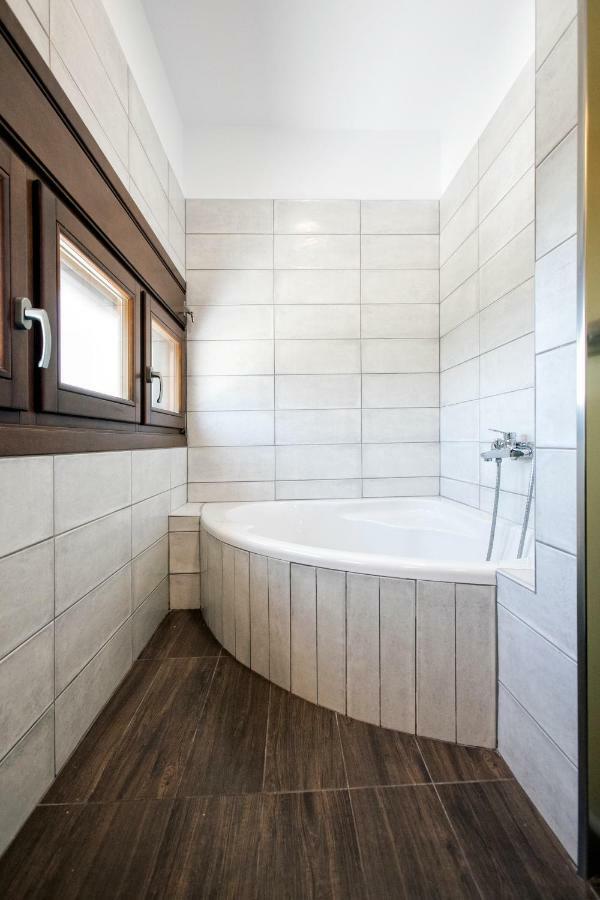 Magdani Private Residences Skiathos Town Exterior photo